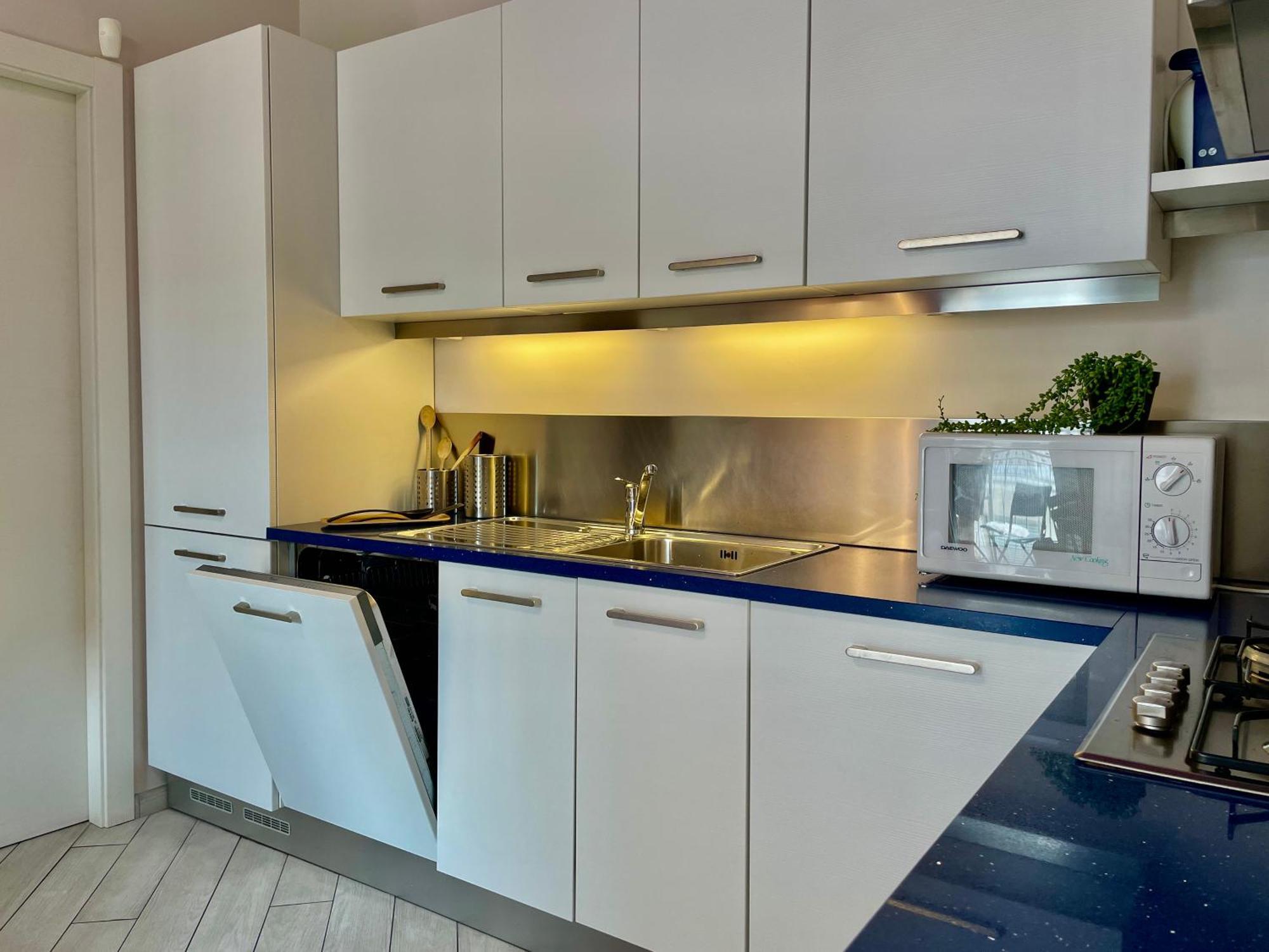 900Mt From The Sea - Two-Room - Free Parking Loano Exterior photo